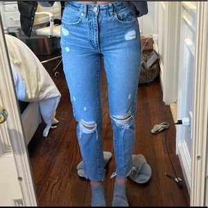 Ripped cropped jeans